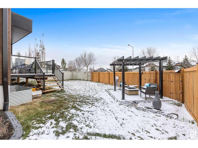 1303 Clement Co Nw, House detached with 4 bedrooms, 2 bathrooms and null parking in Edmonton AB | Image 42