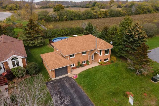 16 First Ave, House detached with 2 bedrooms, 2 bathrooms and 5 parking in Prince Edward County ON | Image 23