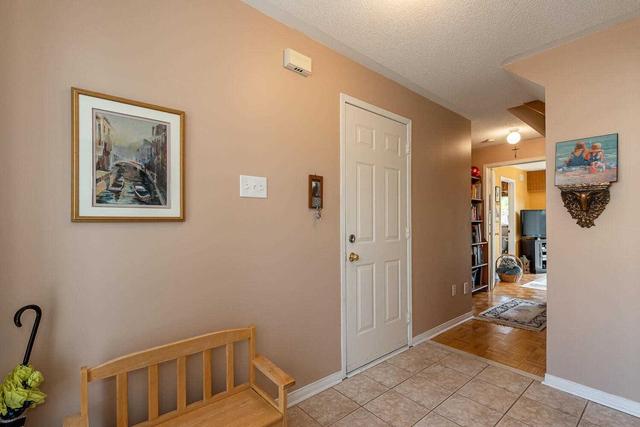 40 Springside Way, Townhouse with 3 bedrooms, 3 bathrooms and 2 parking in Toronto ON | Image 29