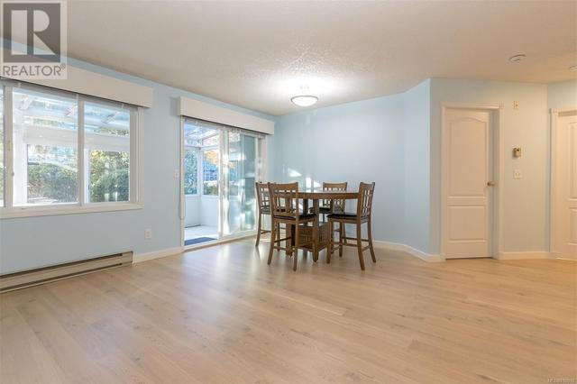 101 - 3921 Shelbourne St, Condo with 1 bedrooms, 1 bathrooms and 1 parking in Saanich BC | Image 2