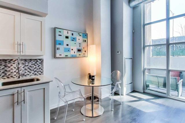 Th102 - 125 Western Battery Rd, Condo with 2 bedrooms, 3 bathrooms and 1 parking in Toronto ON | Image 3