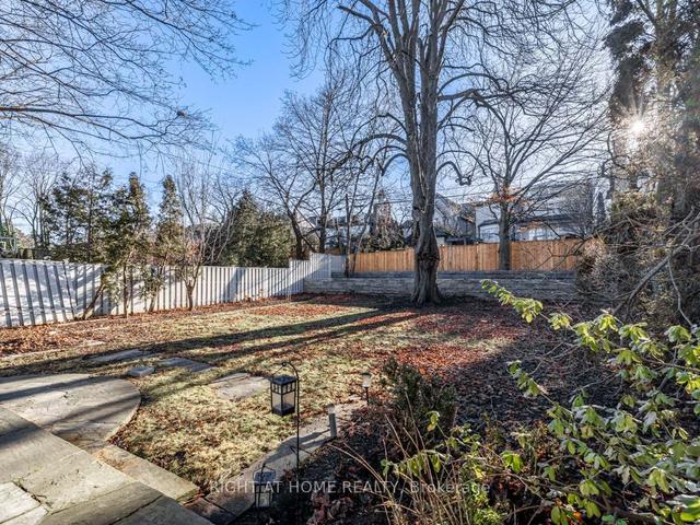 238 Forest Hill Rd, House detached with 4 bedrooms, 5 bathrooms and 6 parking in Toronto ON | Image 19