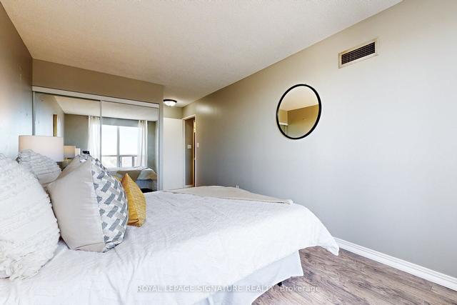 1201 - 711 Rossland Rd E, Condo with 2 bedrooms, 2 bathrooms and 1 parking in Whitby ON | Image 19