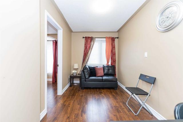 12 Maverick Cres, House detached with 4 bedrooms, 6 bathrooms and 6 parking in Brampton ON | Image 11