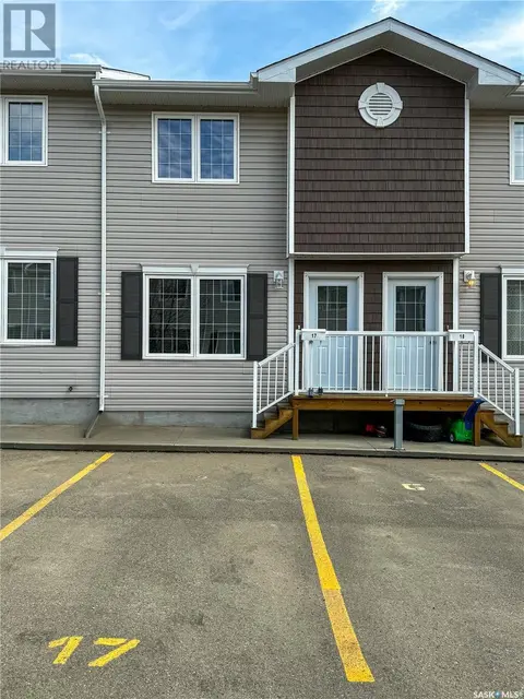 17 - 1621 First Street, House attached with 2 bedrooms, 2 bathrooms and null parking in Estevan SK | Card Image