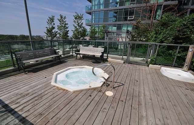 617 - 215 Fort York Blvd, Condo with 1 bedrooms, 1 bathrooms and 1 parking in Toronto ON | Image 6