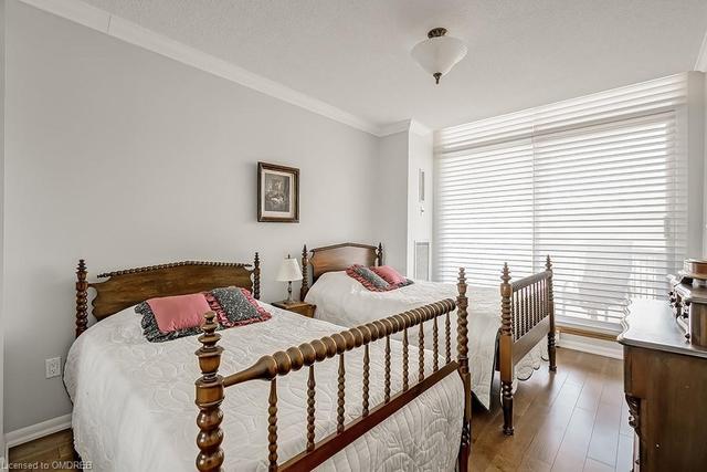 107 - 2180 Marine Drive, House attached with 2 bedrooms, 2 bathrooms and 2 parking in Oakville ON | Image 11