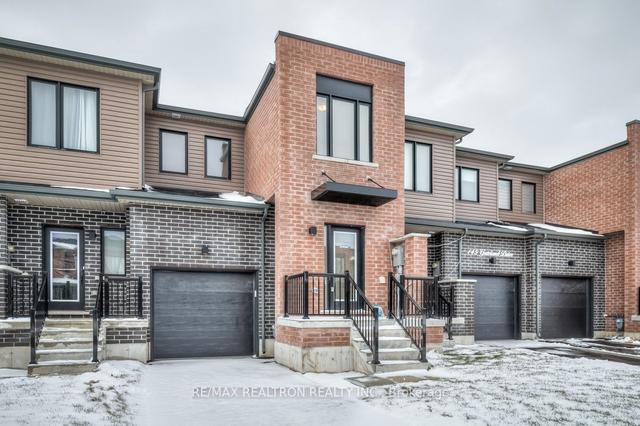 143 Gateland Dr, House attached with 3 bedrooms, 3 bathrooms and 3 parking in Barrie ON | Image 12