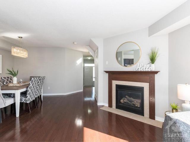 401 Dusk Private, Townhouse with 3 bedrooms, 3 bathrooms and 3 parking in Ottawa ON | Image 11