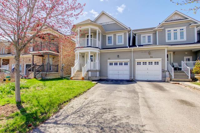92 Gunning Cres, House attached with 3 bedrooms, 3 bathrooms and 3 parking in New Tecumseth ON | Image 1