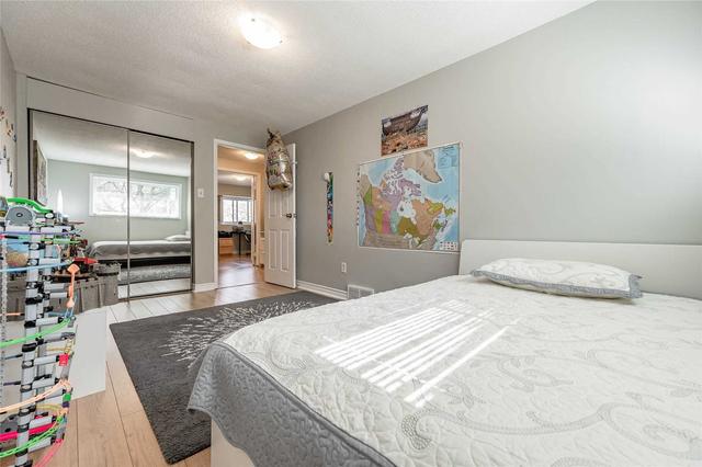 54 - 46 Cedarwoods Cres, Townhouse with 3 bedrooms, 2 bathrooms and 2 parking in Kitchener ON | Image 21