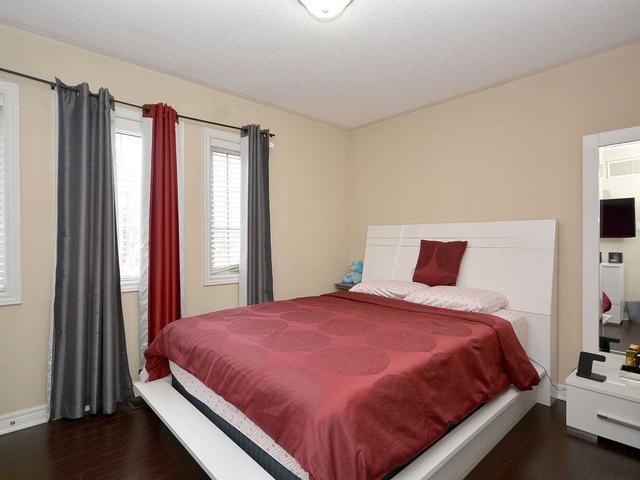 112 Stoneylake Ave, House detached with 3 bedrooms, 4 bathrooms and 6 parking in Brampton ON | Image 19