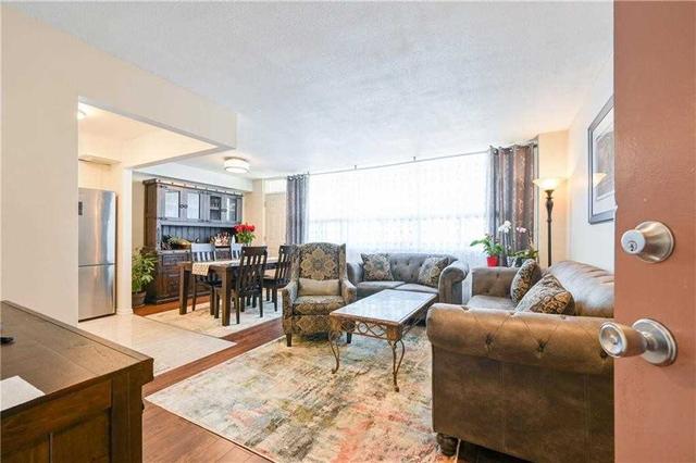 406 - 15 Albright Rd, Condo with 2 bedrooms, 1 bathrooms and 1 parking in Hamilton ON | Image 12