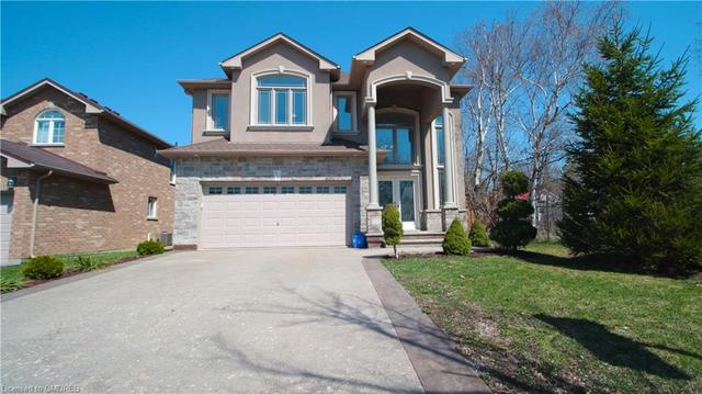 75 Arrowhead Drive, House detached with 5 bedrooms, 3 bathrooms and 6 parking in Hamilton ON | Image 1