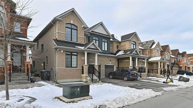 16 Thornapple St, House semidetached with 4 bedrooms, 4 bathrooms and 2 parking in Brampton ON | Image 11