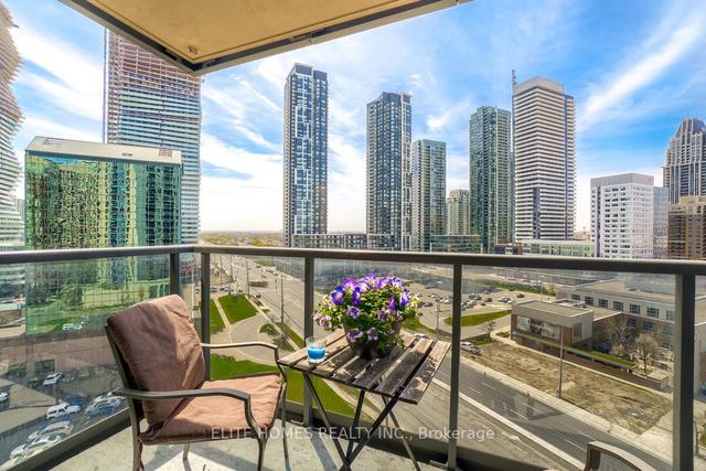 1104 - 330 Burnhamthorpe Rd W, Condo with 2 bedrooms, 2 bathrooms and 2 parking in Mississauga ON | Image 20