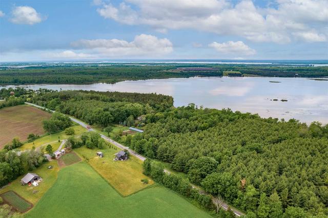382 Fish Lake Rd, House detached with 2 bedrooms, 2 bathrooms and 4 parking in Prince Edward County ON | Image 1