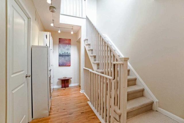 7 - 95 The Queensway, Townhouse with 3 bedrooms, 2 bathrooms and 1 parking in Toronto ON | Image 21