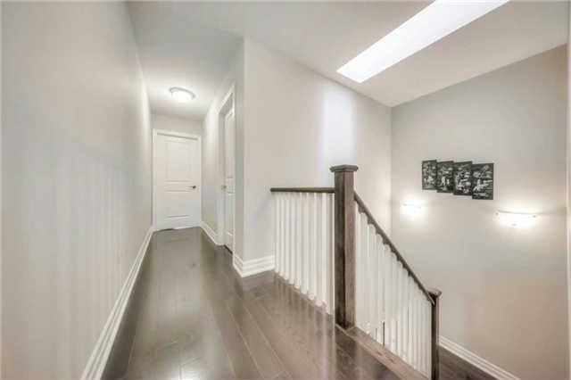 8a Tedder St, House attached with 3 bedrooms, 3 bathrooms and 2 parking in Toronto ON | Image 15