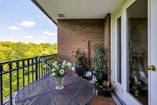 401 - 50 Old Mill Rd, Condo with 2 bedrooms, 2 bathrooms and 2 parking in Toronto ON | Image 17