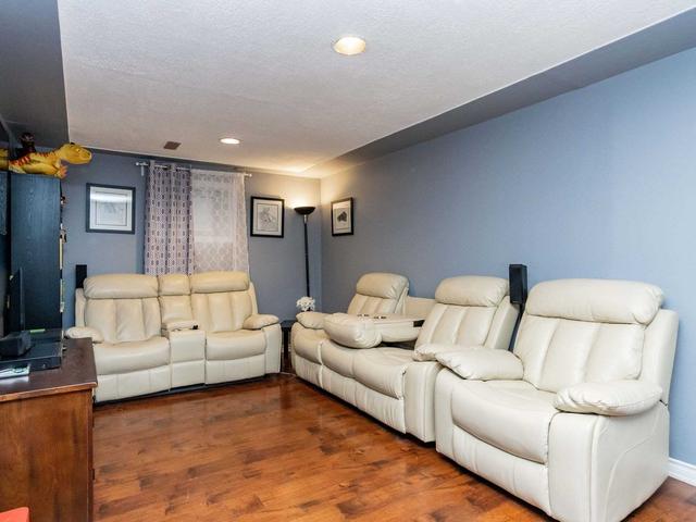 66 Kingswood Dr, House semidetached with 3 bedrooms, 2 bathrooms and 2 parking in Brampton ON | Image 27