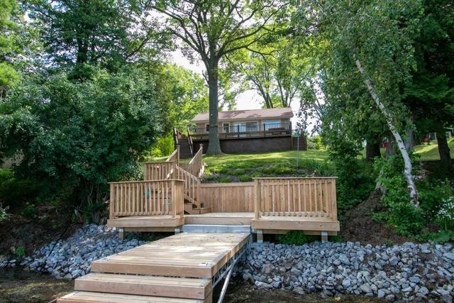 52 Cow Island, House detached with 2 bedrooms, 1 bathrooms and 0 parking in Otonabee South Monaghan ON | Image 32