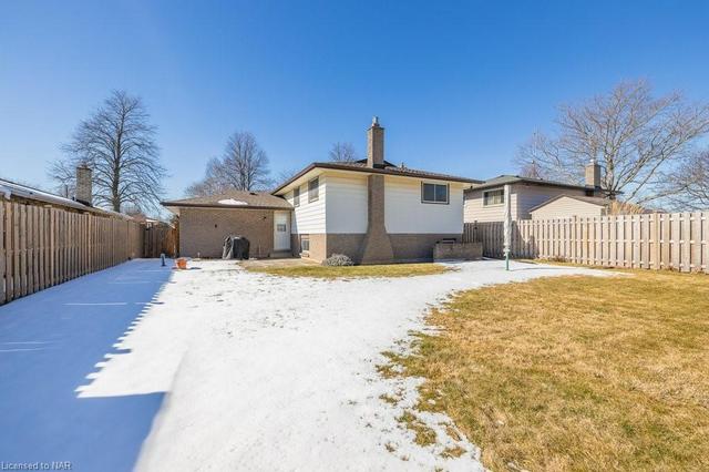 3220 Fairway Road, House detached with 5 bedrooms, 1 bathrooms and 5 parking in Niagara Falls ON | Image 33