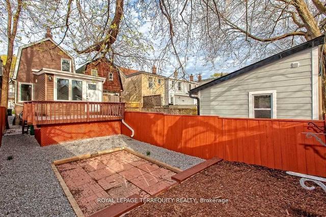 254 Cedarvale Ave, House detached with 2 bedrooms, 2 bathrooms and 0 parking in Toronto ON | Image 10