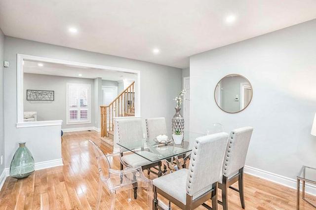 51 Springhurst Ave, House detached with 4 bedrooms, 4 bathrooms and 5 parking in Brampton ON | Image 2
