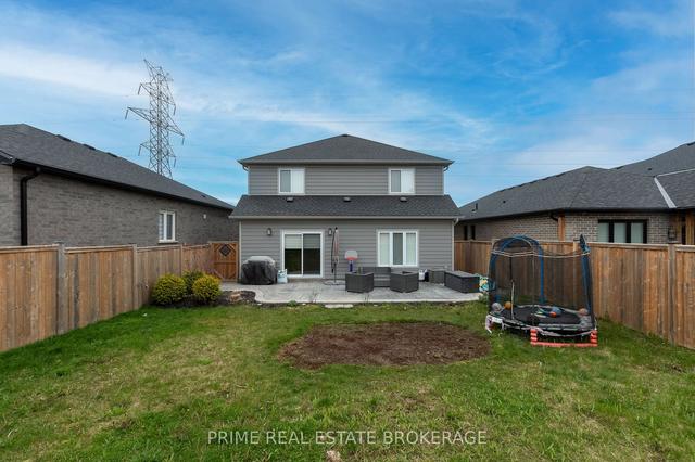 2338 Constance Ave, House detached with 3 bedrooms, 4 bathrooms and 4 parking in London ON | Image 32