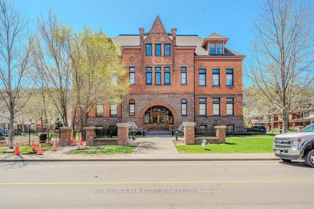 206 - 200 Stinson St, Condo with 1 bedrooms, 2 bathrooms and 1 parking in Hamilton ON | Image 12