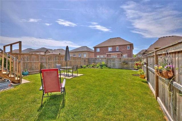 4486 Saw Mill Dr, House semidetached with 3 bedrooms, 3 bathrooms and 6 parking in Niagara Falls ON | Image 28
