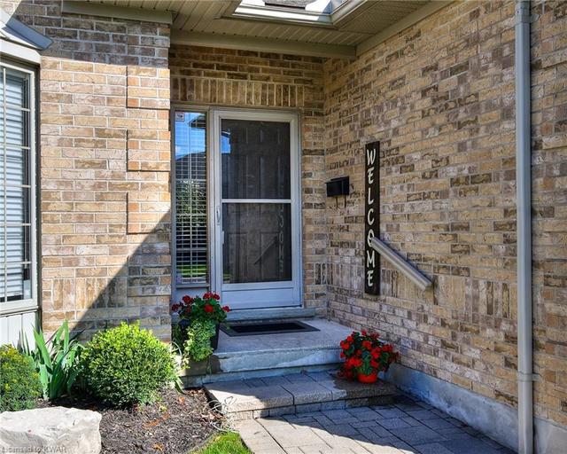 12 - 900 Doon Village Road, House attached with 3 bedrooms, 3 bathrooms and 4 parking in Kitchener ON | Image 5