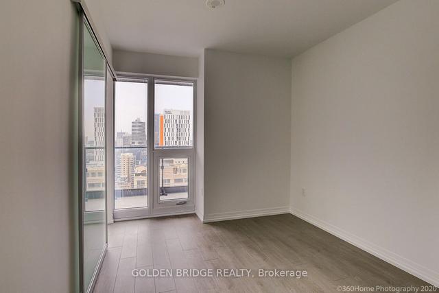 2410 - 251 Jarvis St, Condo with 3 bedrooms, 1 bathrooms and 1 parking in Toronto ON | Image 14