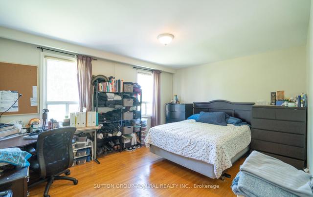 77 Claver Ave, House detached with 3 bedrooms, 2 bathrooms and 6 parking in Toronto ON | Image 5