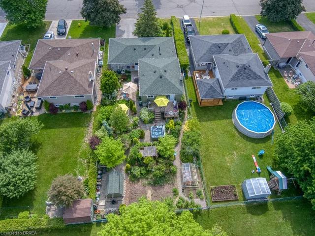7 Northville Drive, House detached with 3 bedrooms, 1 bathrooms and 6 parking in Brant ON | Image 46
