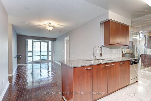 806 - 503 Beecroft Rd, Condo with 2 bedrooms, 2 bathrooms and 2 parking in Toronto ON | Image 10