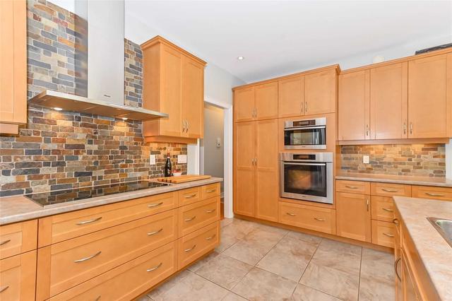 79 Woodside Rd, House detached with 4 bedrooms, 3 bathrooms and 4 parking in Guelph ON | Image 19