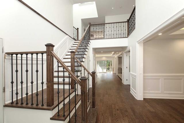 29 Millburn Dr, House detached with 5 bedrooms, 8 bathrooms and 4 parking in Toronto ON | Image 12