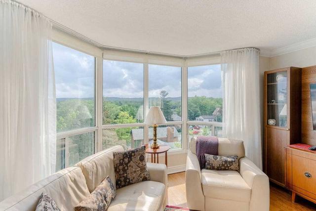 707 - 100 Millside Dr, Condo with 2 bedrooms, 2 bathrooms and 1 parking in Milton ON | Image 7
