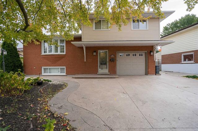 207 Christopher Dr, House detached with 3 bedrooms, 2 bathrooms and 3 parking in Cambridge ON | Image 26