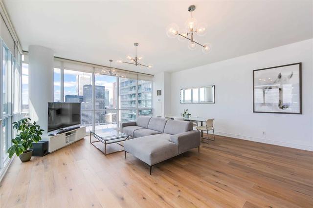 lph4901 - 55 Bremner Blvd, Condo with 3 bedrooms, 2 bathrooms and 1 parking in Toronto ON | Image 39