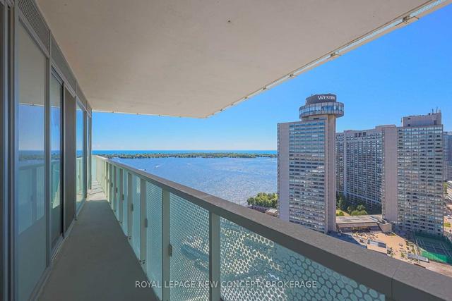 2604 - 15 Queens Quay E, Condo with 2 bedrooms, 1 bathrooms and 1 parking in Toronto ON | Image 30