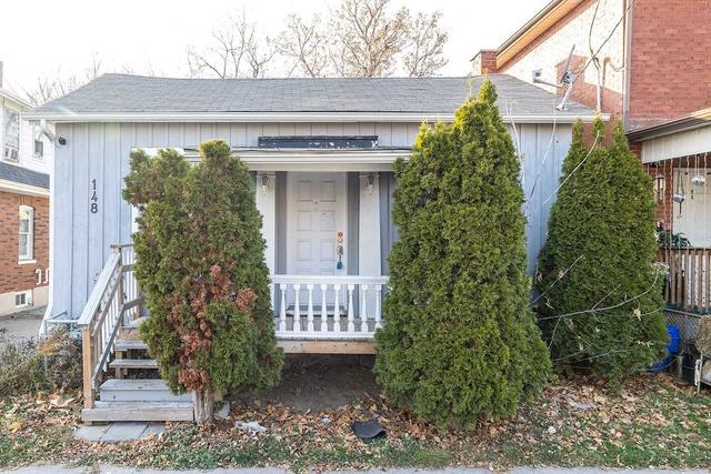 148 Prince St, House detached with 2 bedrooms, 1 bathrooms and 2 parking in Oshawa ON | Card Image