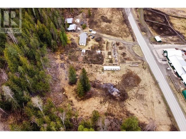 1538 Highway 6, House detached with 3 bedrooms, 1 bathrooms and 14 parking in Lumby BC | Image 46