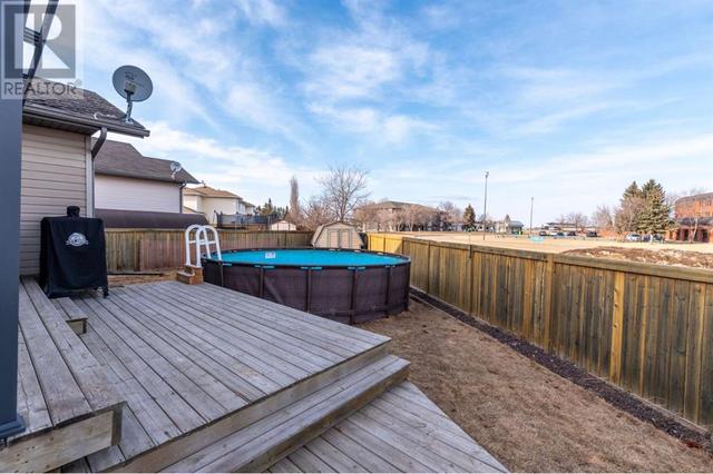 3713 - 45 Avenueclose, House detached with 4 bedrooms, 3 bathrooms and 4 parking in Lloydminster (Part) SK | Image 35