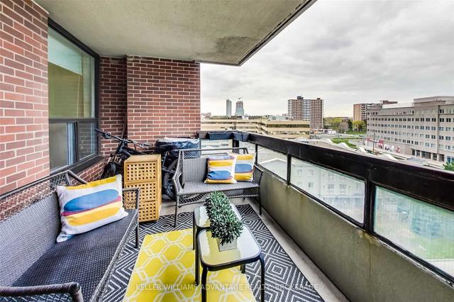 809 - 2365 Kennedy Rd, Condo with 3 bedrooms, 2 bathrooms and 1 parking in Toronto ON | Image 33