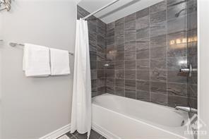 125 Eric Maloney Way, Townhouse with 3 bedrooms, 3 bathrooms and 3 parking in Ottawa ON | Image 12