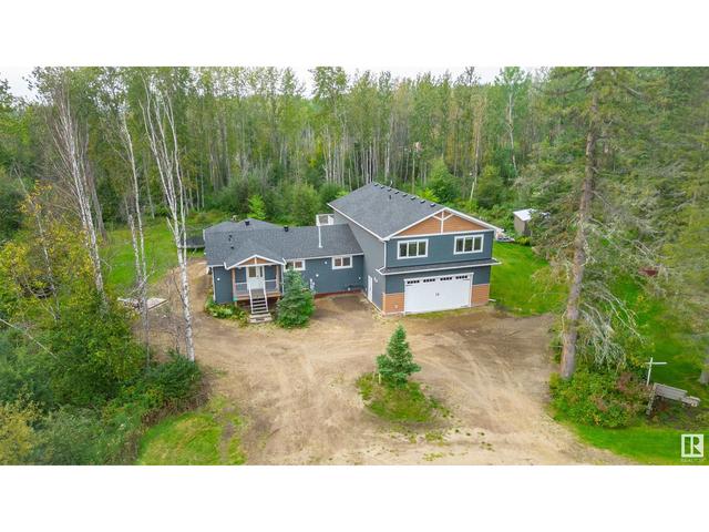 1205 Long Lake Dr, House detached with 6 bedrooms, 3 bathrooms and null parking in Thorhild County AB | Image 2