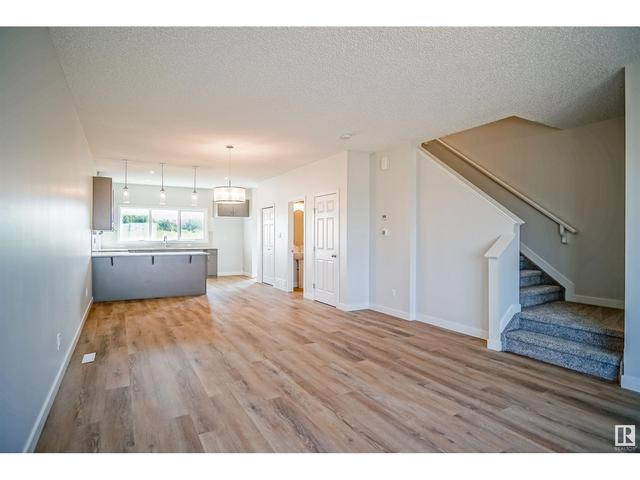 17934 70a St Nw, House detached with 3 bedrooms, 2 bathrooms and null parking in Edmonton AB | Image 4